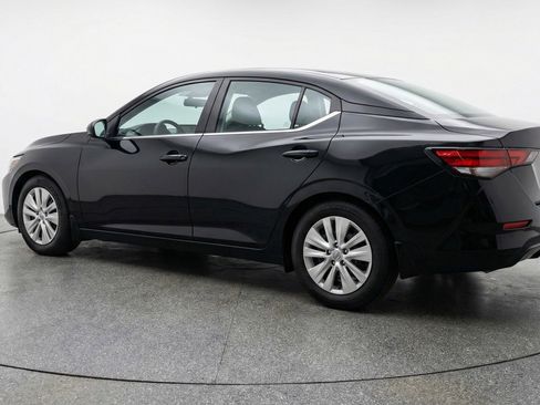 Used 2025 Nissan Sentra S FWD image 5