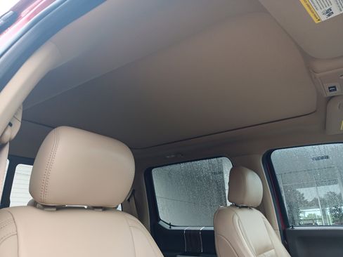 Used 2019 Ford F150 Lariat w/ Equipment Group 502A Luxury AWD/4WD image 21