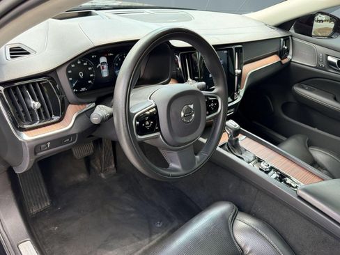 Used 2020 Volvo V60 T5 Cross Country w/ Protection Package Premier AWD/4WD image 4