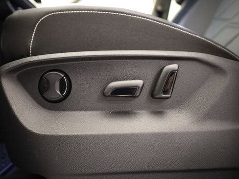 New 2026 Volkswagen Atlas SE image 11