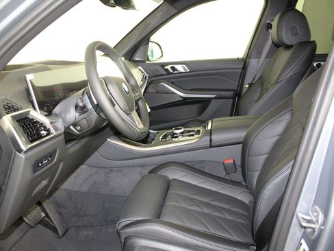 New 2026 BMW X5 xDrive50e image 23