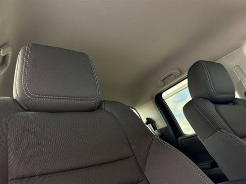 New 2026 Nissan Frontier SV w/ Tow Package RWD image 17