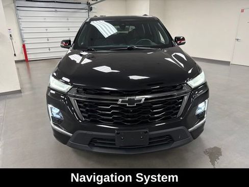 Used 2023 Chevrolet Traverse Premier w/ Redline Edition AWD/4WD image 2