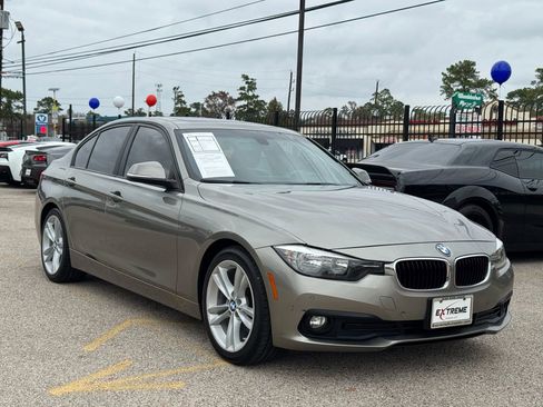 Used 2017 BMW 320i Sedan image 7