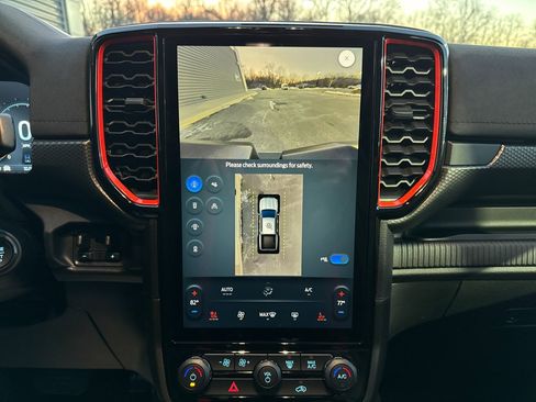 New 2025 Ford Ranger Raptor image 13