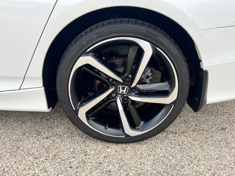 Used 2018 Honda Accord Sport image 20