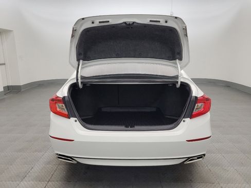 Used 2019 Honda Accord Sport image 29