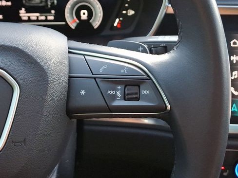 Used 2023 Audi Q3 2.0T Premium Plus w/ Premium Plus Package AWD/4WD image 25