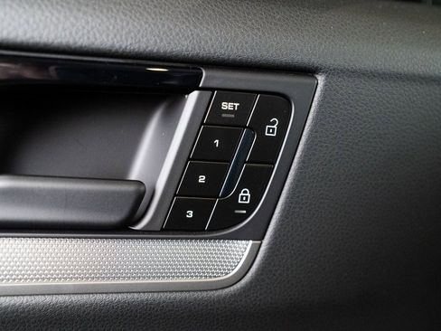 New 2026 Porsche Cayenne S image 20