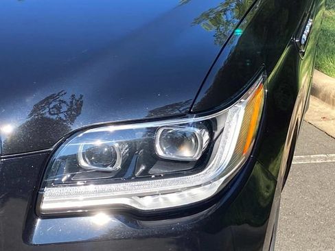 Certified 2024 Lincoln Navigator Black Label AWD/4WD image 5