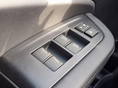 Used 2025 Honda Ridgeline RTL image 11