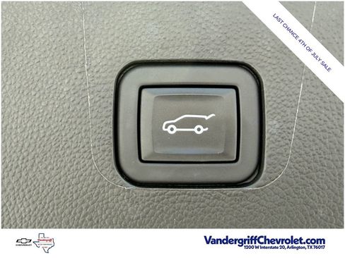 Certified 2023 Chevrolet Traverse LT w/ LPO, Cargo Package AWD/4WD image 29