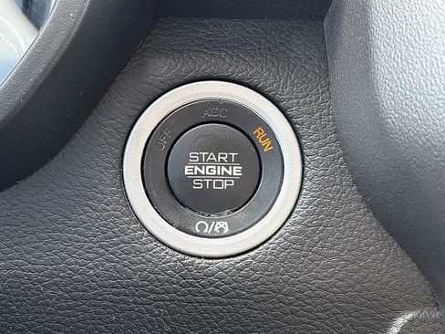 Used 2019 RAM 1500 Big Horn RWD image 12