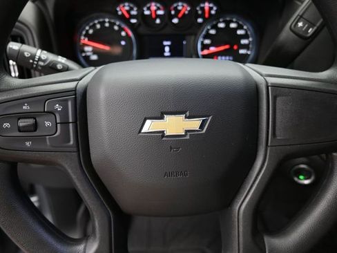 Used 2025 Chevrolet Silverado 1500 Custom image 29