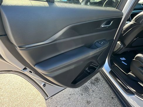 New 2025 Jeep Grand Cherokee L Altitude image 19