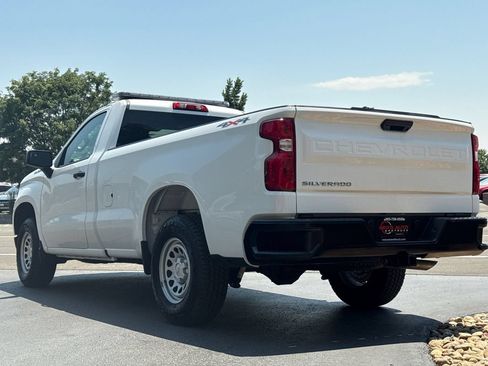 Used 2025 Chevrolet Silverado 1500 W/T w/ WT Value Package AWD/4WD image 46