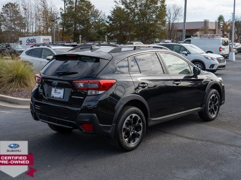 Certified 2023 Subaru Crosstrek 2.0i Premium image 3