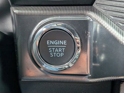 Used 2024 Ford F150 Platinum w/ Equipment Group 702A High image 20