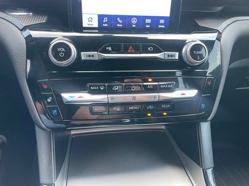 Used 2023 Ford Explorer ST w/ Equipment Group 401A AWD/4WD image 12
