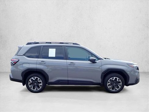 Used 2026 Subaru Forester Premium w/ Base/Premium Package AWD/4WD image 5