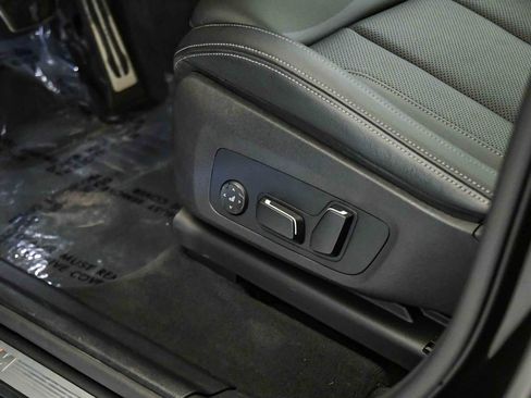 Certified 2024 BMW X3 sDrive30i w/ M Sport Package RWD image 27