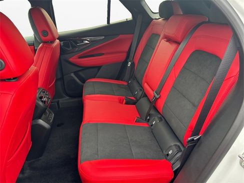 New 2024 Chevrolet Blazer EV RS image 13