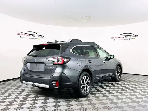 Used 2021 Subaru Outback Touring w/ Popular Package #2 image 8