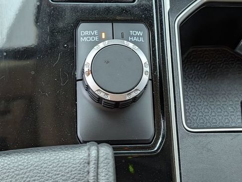 Used 2023 Toyota Tundra SR5 w/ SR5 Convenience Package RWD image 16
