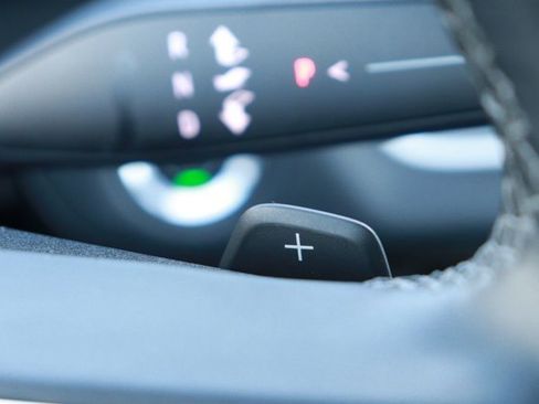 Used 2025 Chevrolet Equinox LT image 21