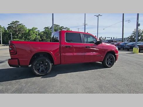 Used 2025 RAM 1500 Big Horn RWD image 34