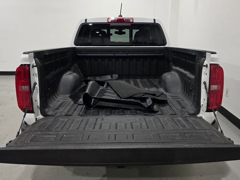 Used 2022 Chevrolet Colorado Z71 image 27