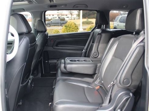 Used 2024 Honda Odyssey Touring image 12