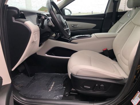 Certified 2023 Hyundai Tucson Limited AWD/4WD image 32
