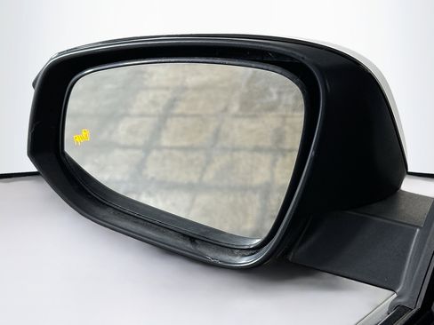 Used 2024 Toyota 4Runner TRD Off-Road Premium image 16