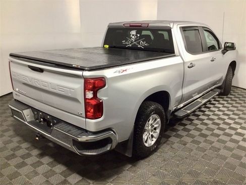 Used 2020 Chevrolet Silverado 1500 LT image 14