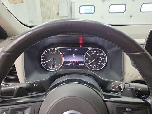 Used 2021 Nissan Rogue SV w/ Premium Package AWD/4WD image 23