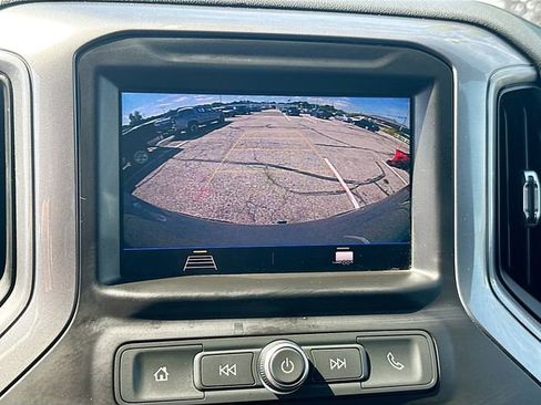 Used 2020 Chevrolet Silverado 1500 Custom w/ Custom Value Package image 13