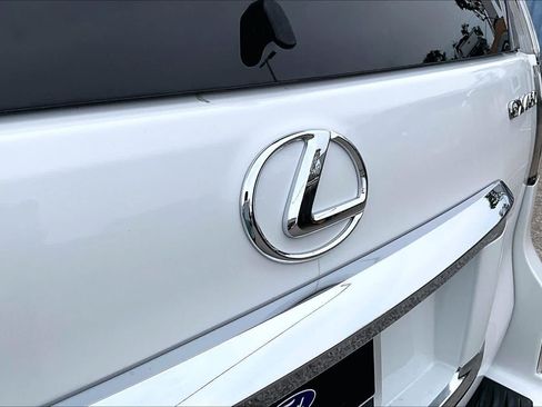 Used 2015 Lexus GX 460 w/ Premium Package AWD/4WD image 28