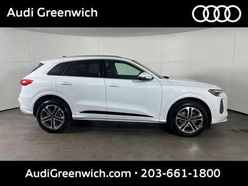 Certified 2025 Audi Q5 Premium w/ Convenience Package AWD/4WD image 8