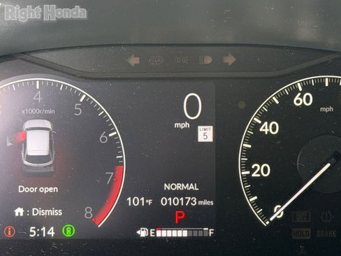 Used 2025 Honda HR-V LX image 25
