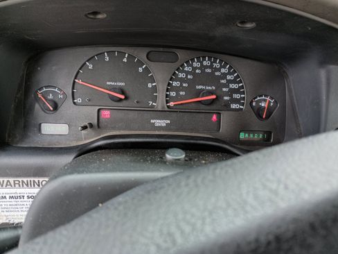 Used 2004 Dodge Dakota 2WD Club Cab w/ Hd Service Group image 24