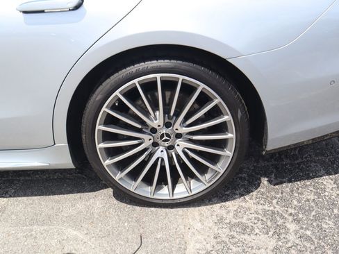 Used 2023 Mercedes-Benz S 580 4MATIC Sedan image 9