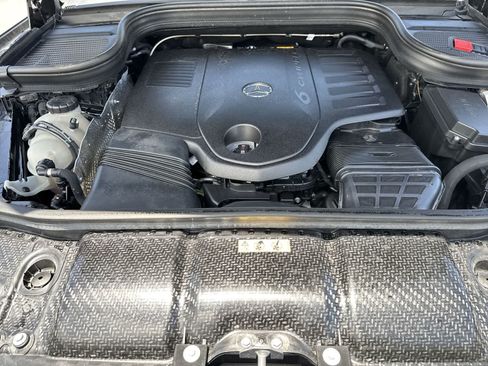 Used 2024 Mercedes-Benz GLS 450 4MATIC image 21