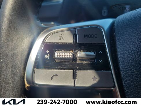 Certified 2024 Kia Telluride LX FWD image 31