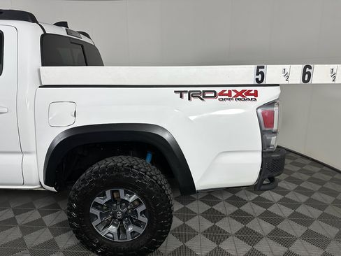 Used 2023 Toyota Tacoma TRD Off-Road image 16