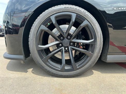 Used 2015 Chevrolet Camaro ZL1 RWD image 12