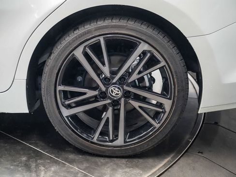Used 2025 Toyota Camry XSE AWD/4WD image 10