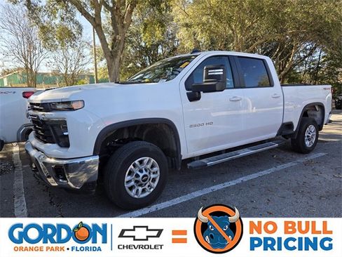 Used 2025 Chevrolet Silverado 2500 LT w/ Convenience Package image 1