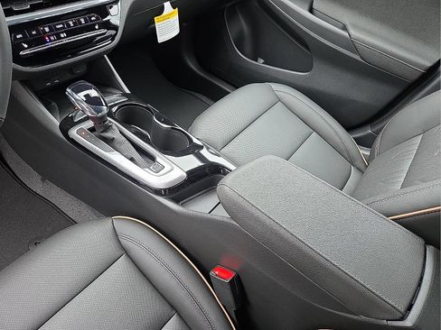 New 2026 Buick Envista Avenir FWD image 25