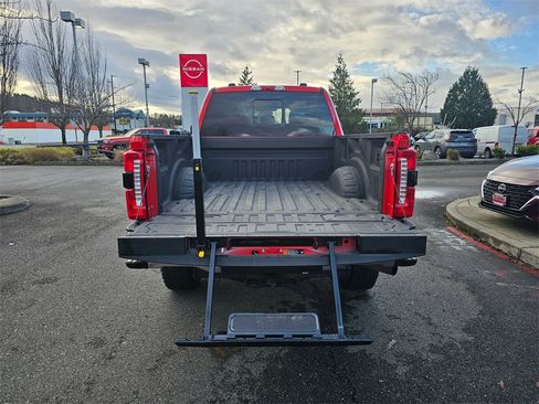 Used 2025 Ford F350 XLT w/ Tremor Off-Road Package image 11